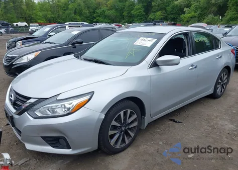 2017 Nissan Altima 2.5 Sv из США, поврежденный, VIN 1N4AL3AP1HC236200